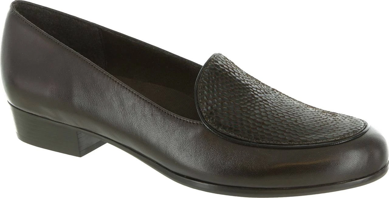 Munro Mallory 6 Munro Mallory - Image 4